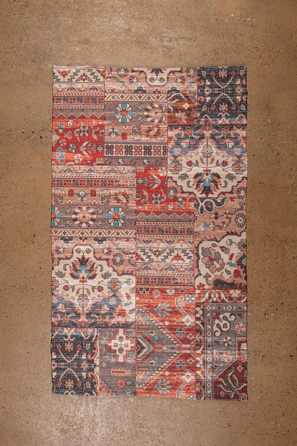 Sample & Seconds Sale